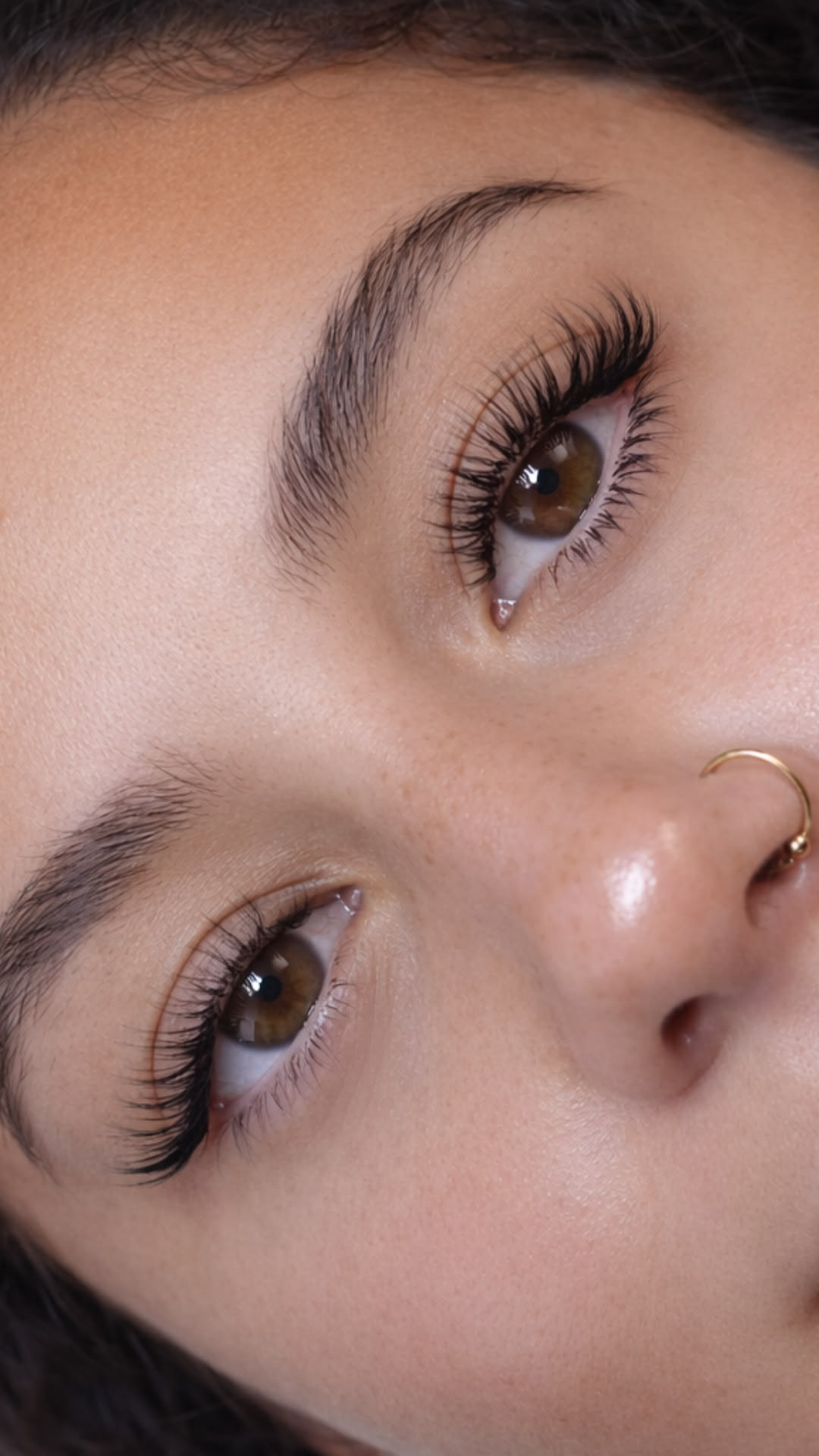 Hybrid lash close-up both eyes
